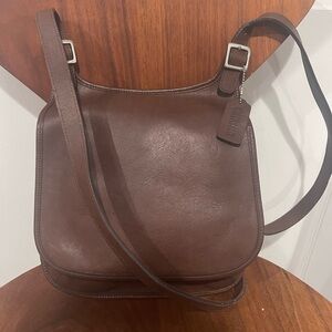 Vintage Coach Hippie Flap Brown Leather Crossbody Bag 9135